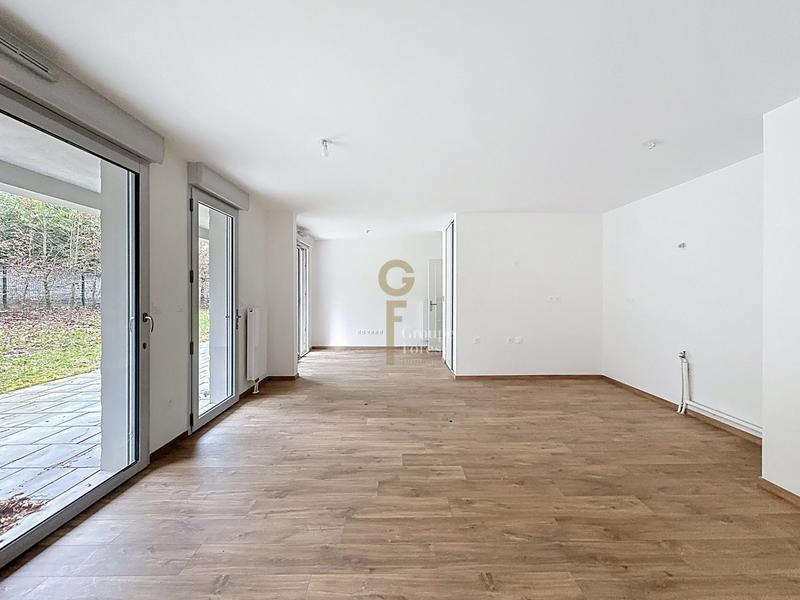 Appartement - 92 m² - 4 pièces