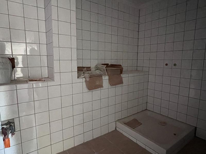 Maison - 275 m² - 12 pièces