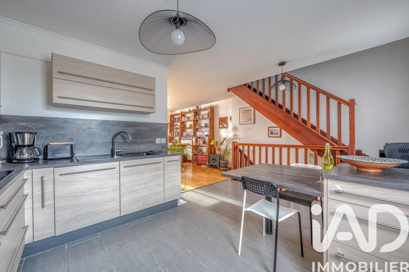 Maison - 101 m² - 5 pièces