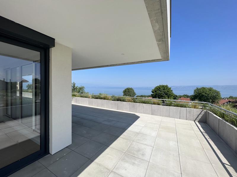 Appartement - 224 m² - 5 pièces