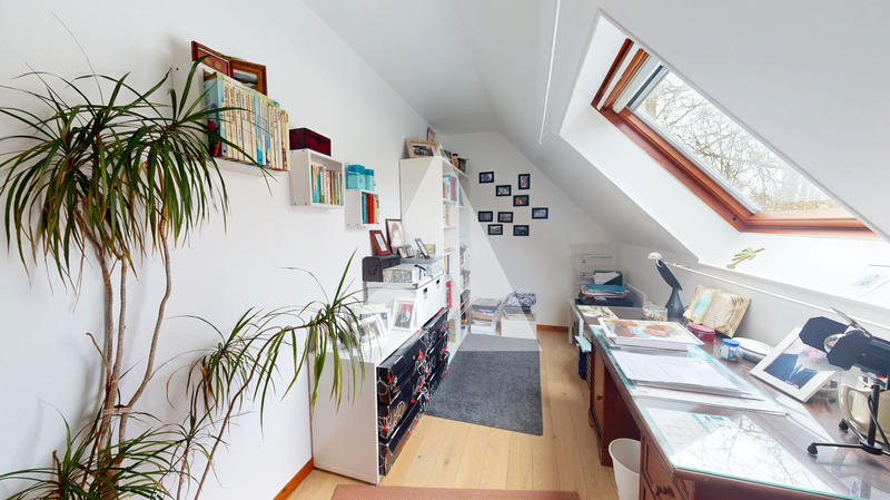 Maison - 156 m² - 8 pièces