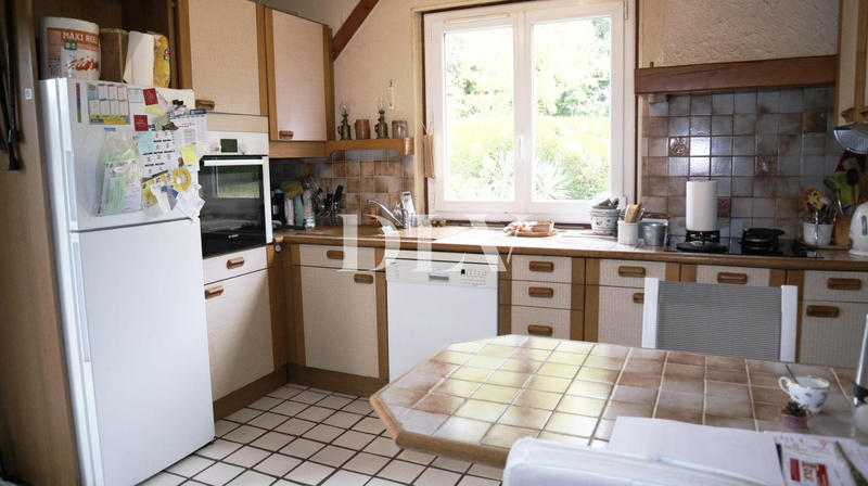 Maison - 151 m² - 5 pièces