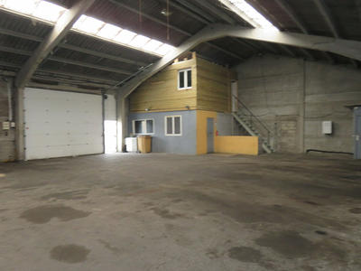 Local commercial - 250 m²