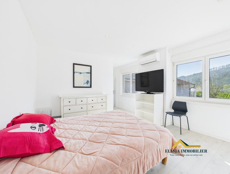 Maison - 134 m² - 7 pièces