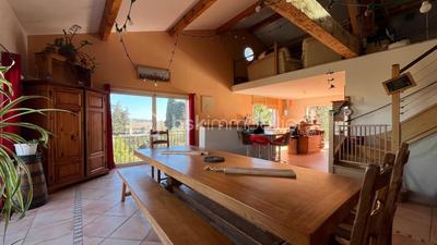 Villa - 195 m² - 5 pièces