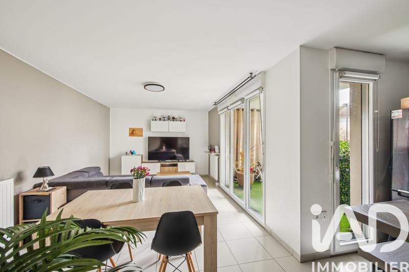 Appartement - 80 m² - 4 pièces