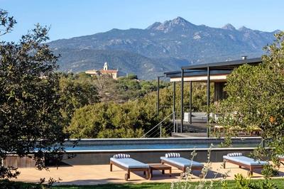 Maison - 180 m² - 6 pièces