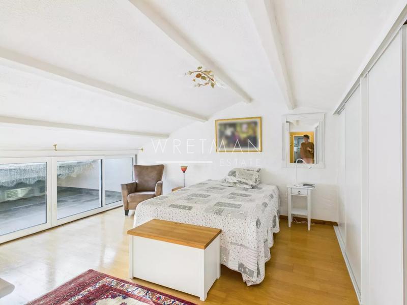 Maison - 161 m² - 6 pièces