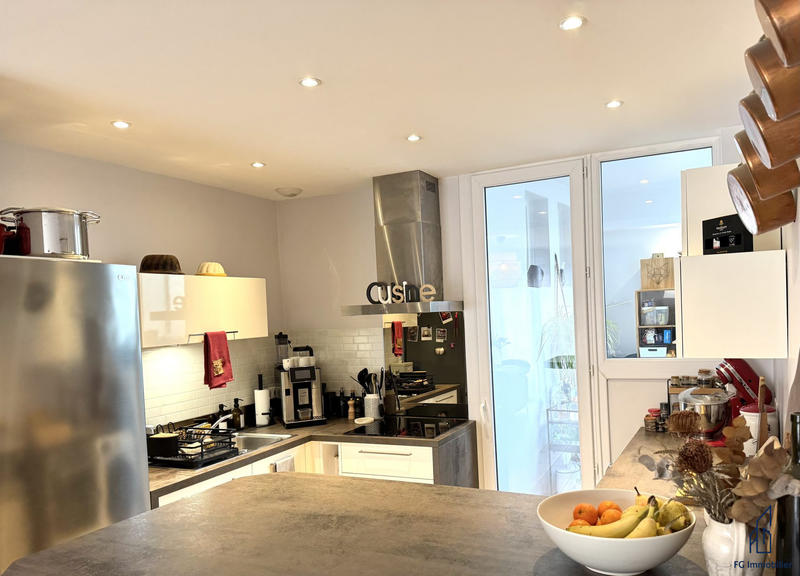 Appartement - 87 m² - 4 pièces