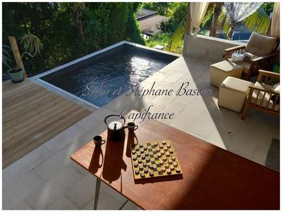 Maison - 241 m² - 10 pièces