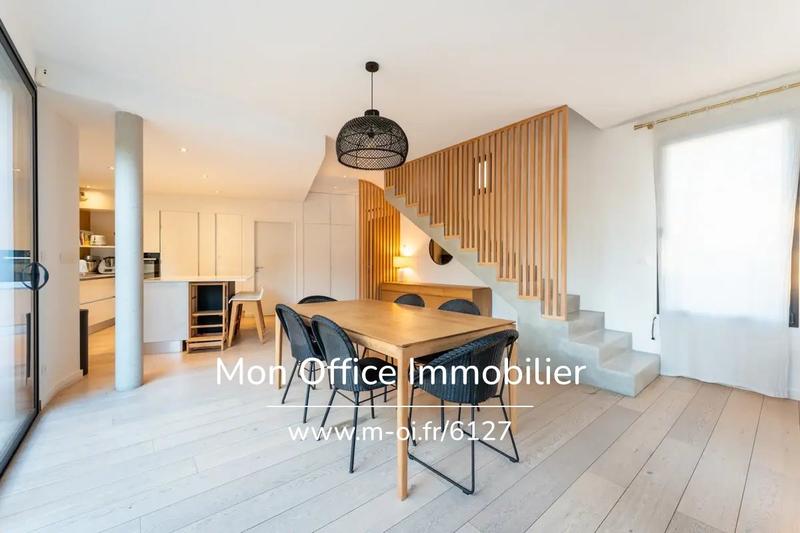 Maison - 148 m² - 6 pièces