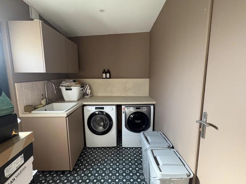 Maison - 112 m² - 7 pièces