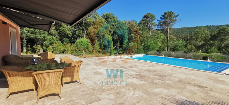 Maison - 206 m² - 6 pièces