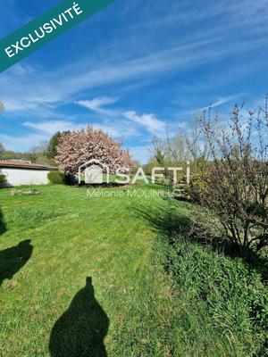 Maison - 300 m² - 14 pièces