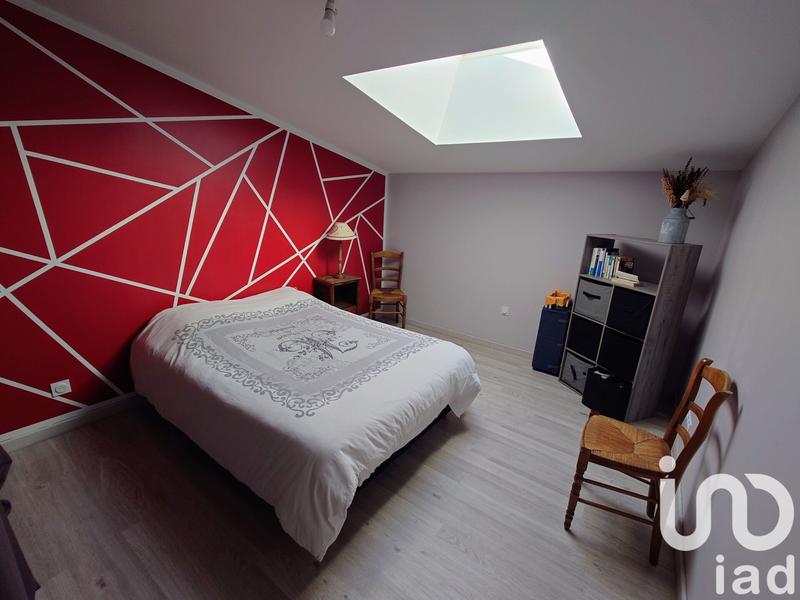 Maison - 275 m² - 6 pièces