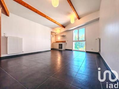 Appartement - 61 m² - 2 pièces