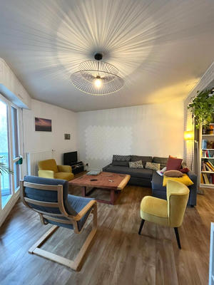 Appartement - 86 m² - 3 pièces