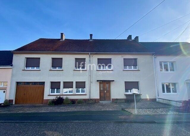 Maison - 286 m² - 9 pièces