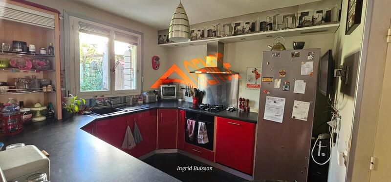 Maison - 91 m² - 5 pièces