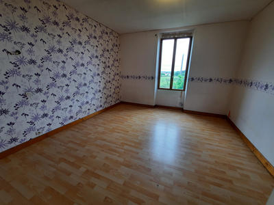 Maison - 210 m² - 7 pièces