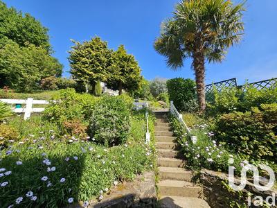 Maison - 134 m² - 6 pièces