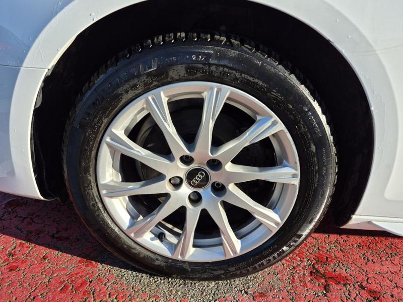 Audi A4 Business 30 tdi 136 s tronic 7line