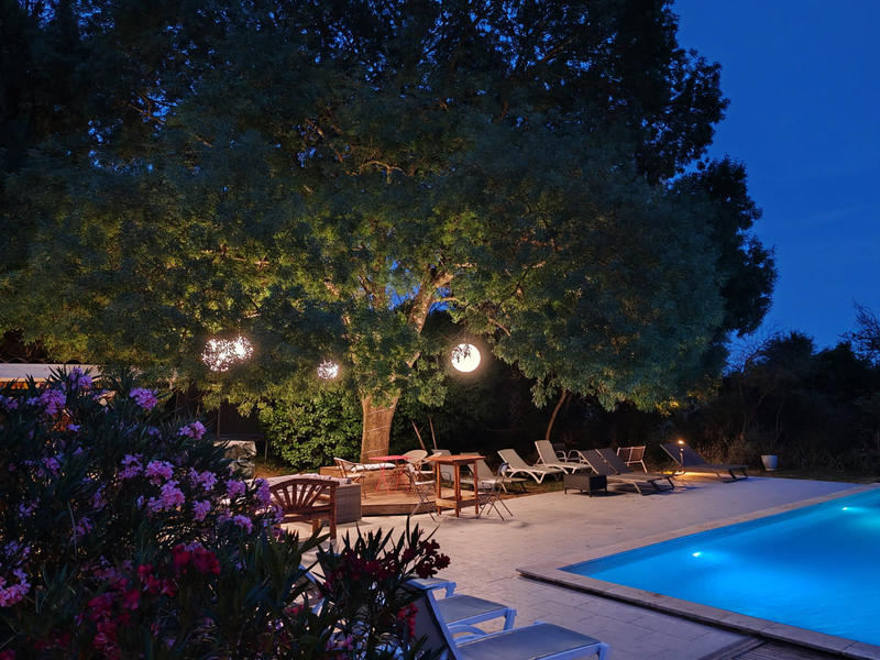 Mas - 486 m² - 19 pièces