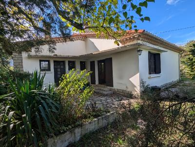 Maison - 135 m² - 6 pièces