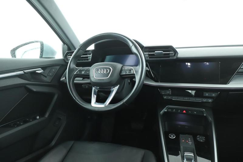 Audi A3 Berline 35 Tfsi mHEV Design Luxe s tronic 7 150 ch