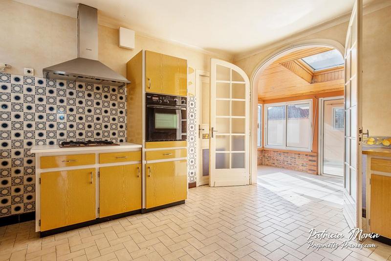 Maison - 191 m² - 9 pièces