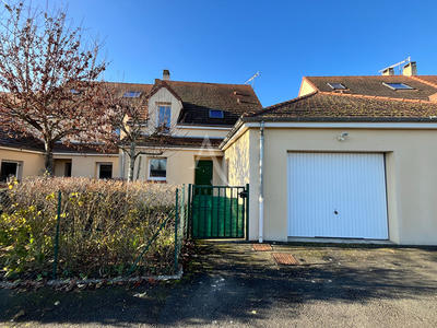 Maison - 104 m² - 4 pièces