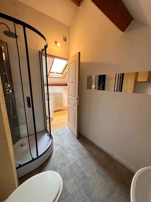 Immeuble - 108 m² - 17 pièces