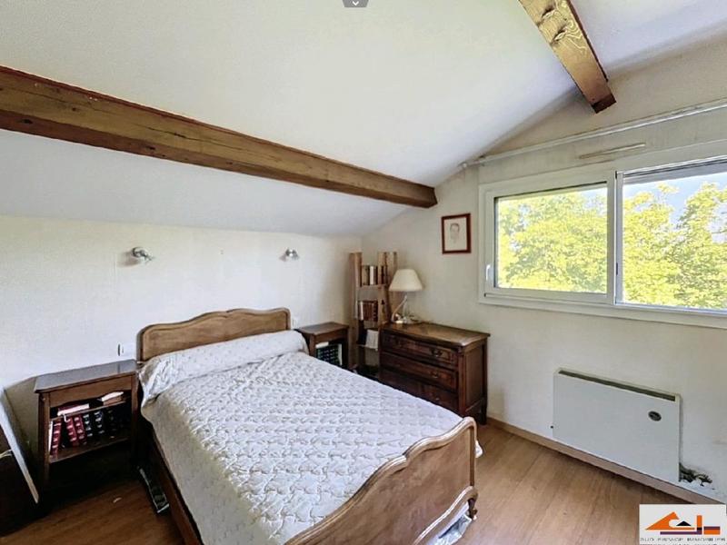 Duplex - 121 m² - 5 pièces