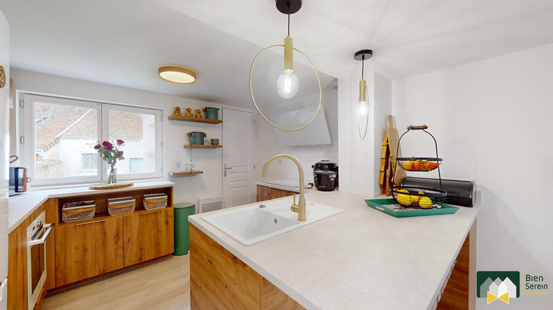 Maison traditionnelle - 66 m² - 3 pièces