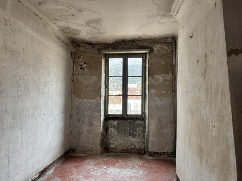 Appartement - 140 m² - 7 pièces