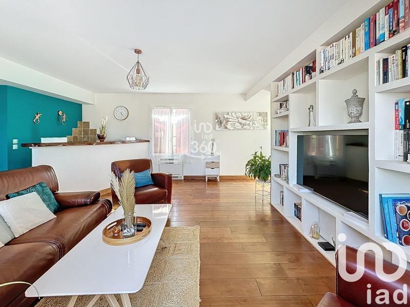 Bastide - 258 m² - 9 pièces