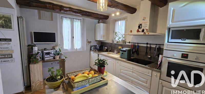 Maison - 232 m² - 13 pièces