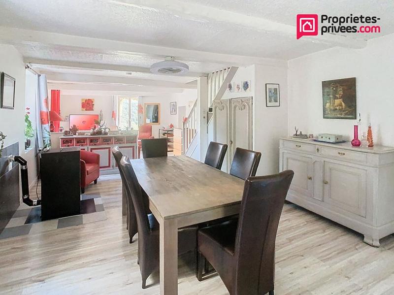 Maison - 167 m² - 7 pièces