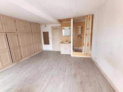 Maison - 153 m² - 7 pièces