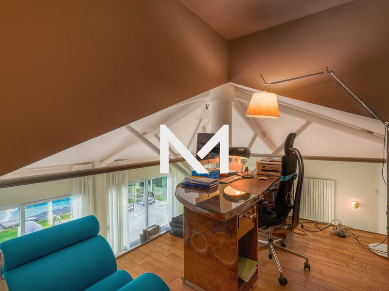 Villa - 212 m² - 6 pièces