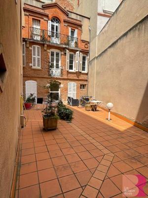 Studio - 25 m² - 1 pièce