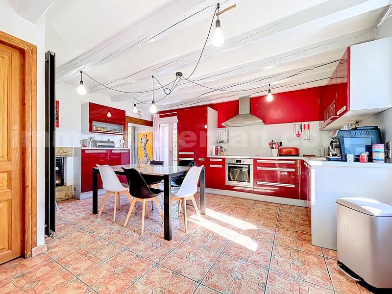 Corps de ferme - 238 m² - 7 pièces