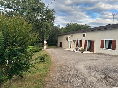 Maison - 95 m² - 4 pièces