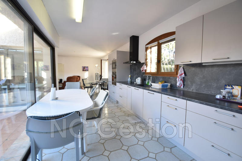 Maison - 160 m² - 3 pièces