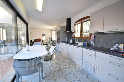 Maison - 160 m² - 3 pièces