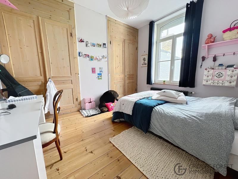 Maison - 163 m² - 8 pièces