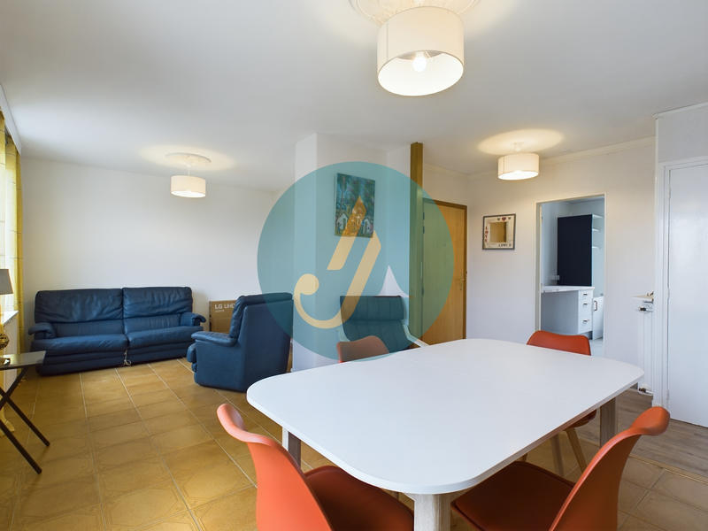 Appartement - 68 m² - 4 pièces