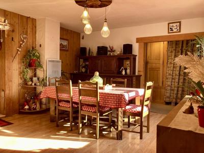 Maison jumelée - 162 m² - 7 pièces