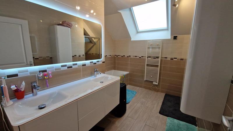 Maison - 132 m² - 5 pièces