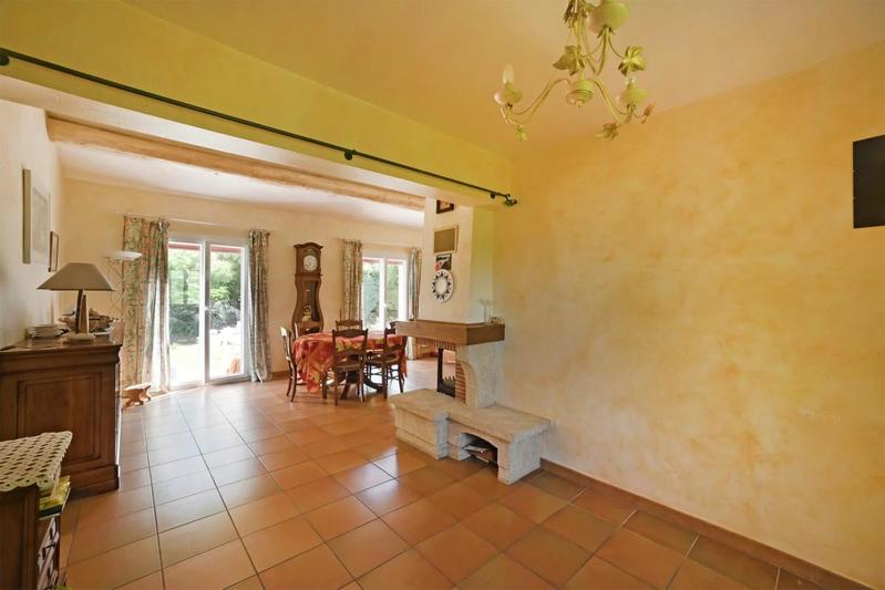 Maison - 108 m² - 6 pièces